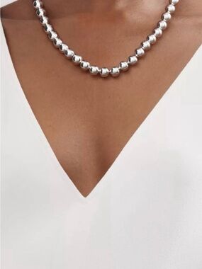 Tiffany's Polished Silver Bead Necklace — Timeless Statement for Women